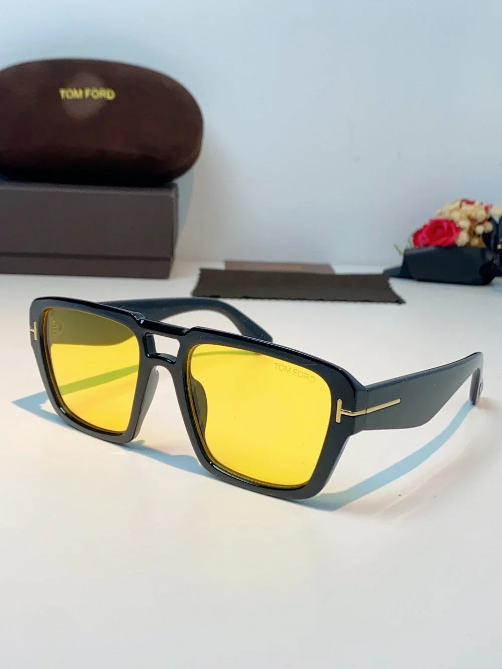 Tom Ford T-shaped Square-Frame Yellow-Lens Sunglasses
